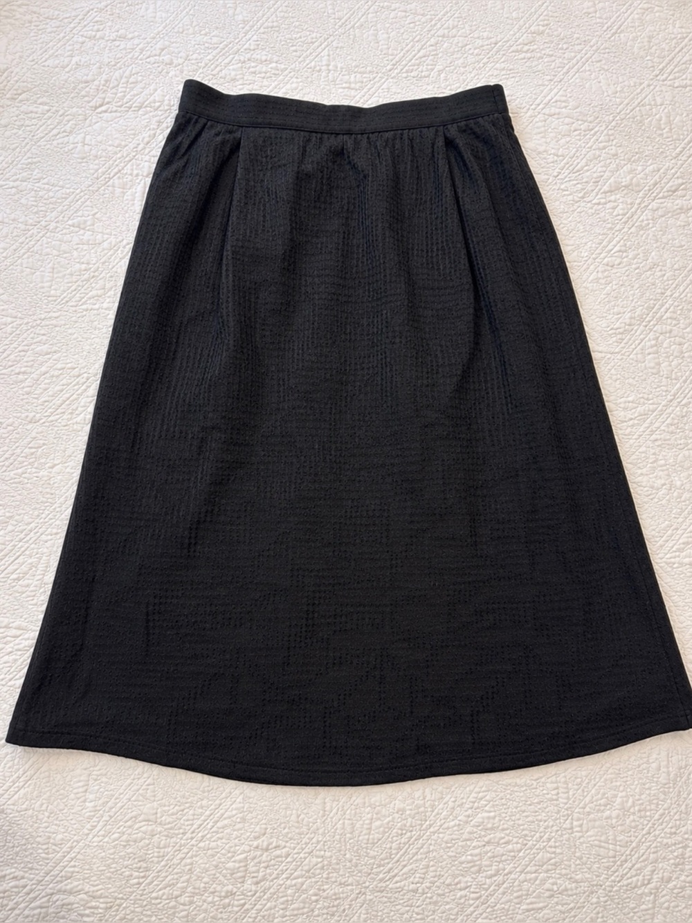 Maggy London Black Midi Skirt 100% silk